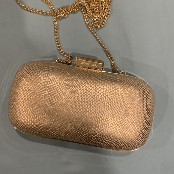 Michael Kors Gold Clutch with gold chain sling - Picture 2 of 6